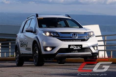 The same regulation limits how much of some additives, such as alcohol, can be included in the fuel and. 2017 Honda BR-V Review, Specs, Interior, Price, MPG, Fuel ...