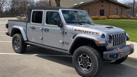 Is Desert Rated Jeep Gladiator Mojave A Raptor Beater Maybe