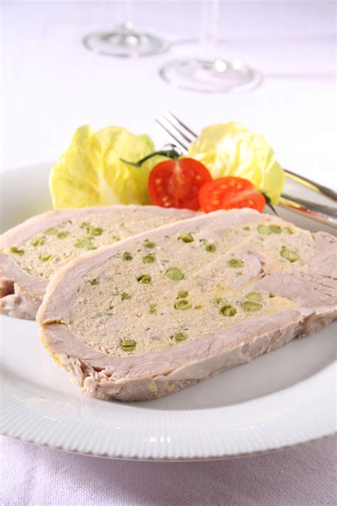 La cima (a çimma in ligure) è un secondo piatto italiano tipico della cucina ligure. Significato di Cima (alla genovese) - Sale&Pepe