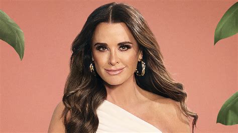 kyle richards says her weight loss amid mauricio umansky separation is not a ‘revenge body