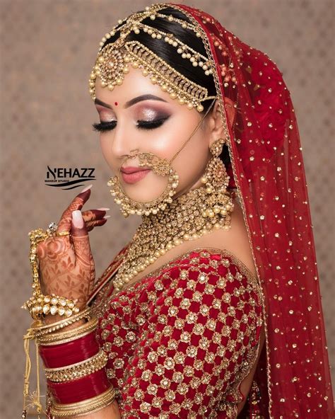 Indian Bride Poses Indian Bride Makeup Indian Bridal Photos Indian