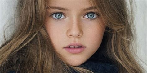 Kristina Pimenova la plus belle petite fille au monde top modèle à ans