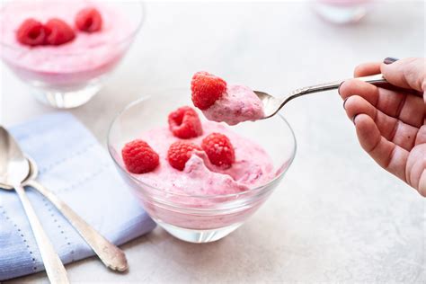 Simple Raspberry Fool Recipe Easy Dessert — The Mom 100