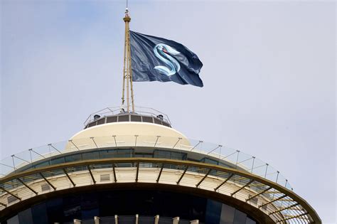 release the kraken seattle unveils new nhl franchise name