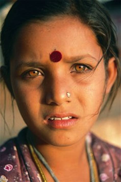 Golden Indian Eyes Beautiful World Beautiful People Most Beautiful