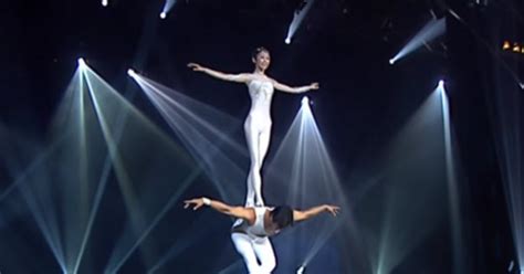 2 Talented Dancers Perform The Pas De Deux Acrobatic Dance Inner