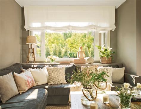 Se trata de vestir la casa con tendencias de interiorismo, para crear espacios agradables que se adapten a los gustos y necesidades de quienes la habitarán. Mirada limpia | Decoracion de interiores, Estores salon ...