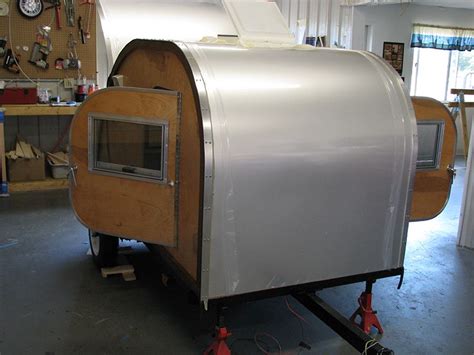 We have been in the teardrop trailer business for over 42 years helping both individuals and builders with their trailer building journey. 8 Amazing DIY Teardrop Trailer & Camper Kits | Diy ...