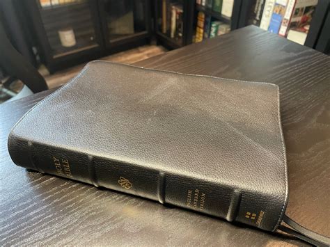Crossway Esv Preaching Bible Verse By Verse Edition Review Bible