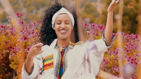 Ethiopian Music Teshome Aklilu ተሾመ አክሊሉ አዳም ብሔር የለውም New