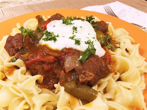 Hungarian Beef Goulash Recipe • A Flavorful European Stew Club Foody Club Foody