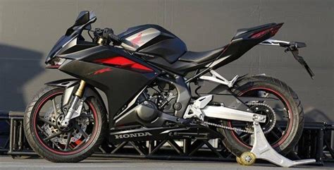 Motor honda cbr 250r design sporty full fairing, inovasi teknologi terkini: Harga Motor Sport 250cc Terbaru Desember 2016 | Motos