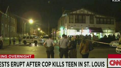 Police Off Duty St Louis Officer Shoots Kills Man Who Fired At Him Cnn