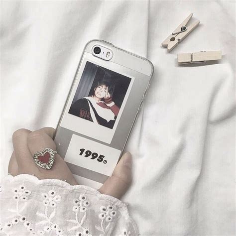 𝒫𝒾𝓃𝓉𝑒𝓇𝑒𝓈𝓉 𝒽𝑜𝓃𝑒𝑒𝓎𝒿𝒾𝓃 Kpop Phone Cases Diy Phone Case Cute Phone Cases