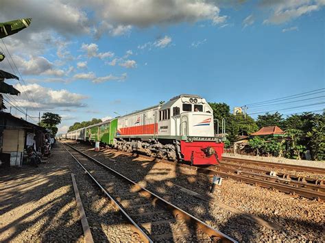 Jadwal kereta api di sumatera indonesia terbaru 2021 keberangkatan tanjungkarang, tanjung balai, siantar, rantau prapat, prabumulih, padang. Jadwal Kereta Api Gaya Baru Malam Selatan 2020 - Cariwis