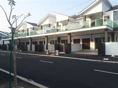 1 hektar itu sama dengan 10.000 meter persegi. TAMAN SRI RAPAT Rumah teres 2 tingkat - 20x70sqft - binaan ...
