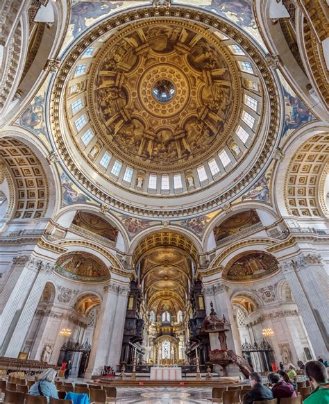 St Paul's Cathedral, built by Sir Christopher Wren, 1675, London | St pauls cathedral, St pauls 