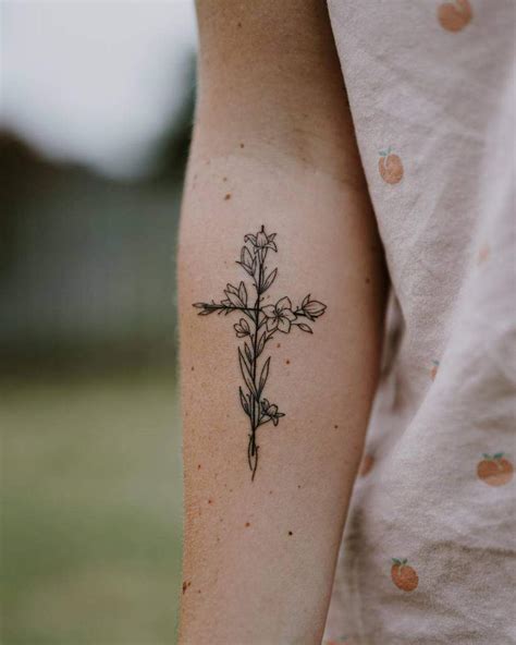 Top 63 Best Cross Tattoo Ideas For Women 2020 Inspiration Guide Laptrinhx News