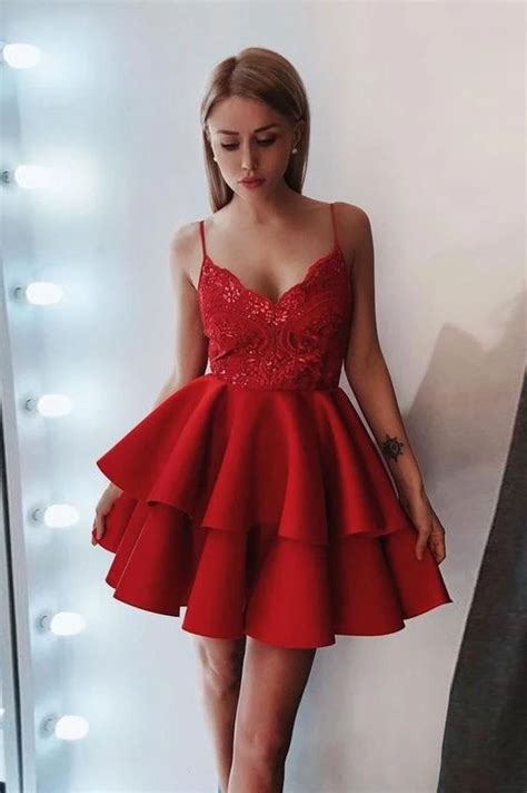 A Line Spaghetti Straps Short Red Tiered Homecoming Dress With Lace Prom Dresses H1170 Red