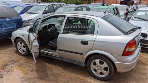 Voitures Opel Astra 2001 Neufs Et Occasions Au Togo Coinafrique Togo