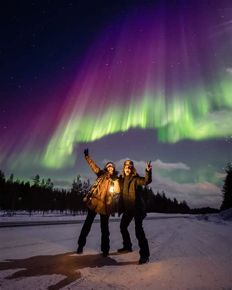 Best months to see the northern lights | Aurora hunting in Lapland Finland