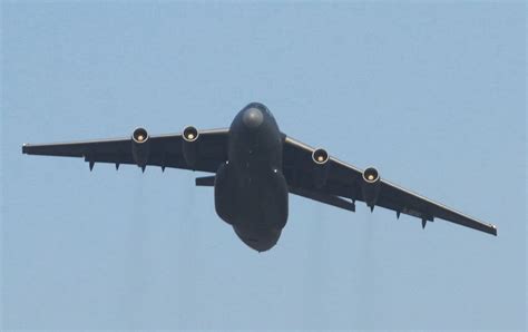 Fact Amazing China Tests Xian Y 20 Heavy Duty Transport Aircraft