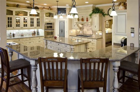 Stools can be the perfect solution around a kitchen island, but a lot of client now are using countertop height stools with a continuous island countertop. 20 Of the Most Popular Kitchen Designs on Home Stratosphere