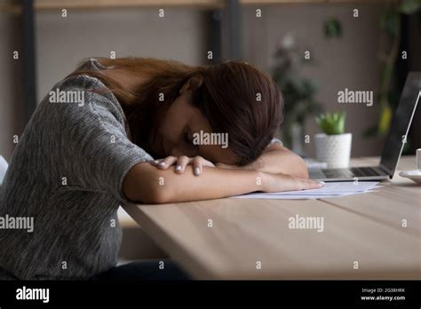 Person Falling Asleep Desk Hi Res Stock Photography And Images Alamy