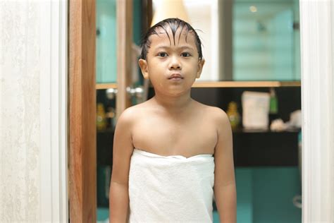 Harga bak mandi bayi lipat foldable silicone bathtub folding baby portable. 5 Cara Membuat Kamar Mandi si Kecil Bersih & Ramah ...