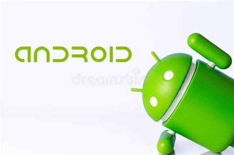 Figura Del Símbolo De Android En El Fondo Negro Android Es El O Imagen