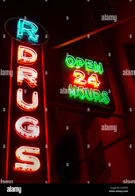 Pharmacy Neon Sign Hi Res Stock Photography And Images Alamy