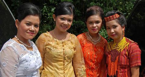 People Live With Their Families Even After They Die In This Indonesian