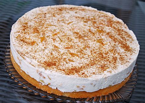 Pudding unter rühren aufkochen, mindestens 1 minute kochen und beiseite stellen. Pfirsich-Schmand-Kuchen | Rezept | Kuchen mit pfirsich ...