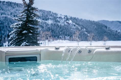 Five Ways To Guard Your Hot Tub From The Harsh Winter Weather Oregon