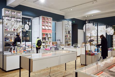 Manchester Art Gallery Shop Designed By Phaus
