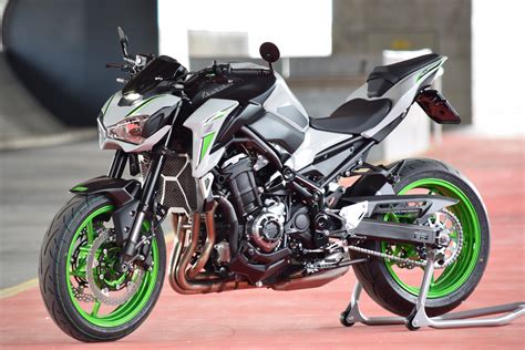 Kawasaki Z900 100 Custom Edition Motorrad Fotos And Motorrad Bilder