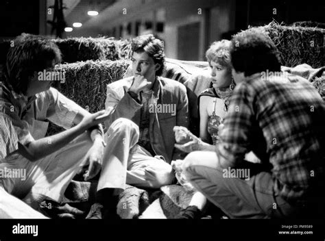Molly Ringwald John Hughes Black And White Stock Photos And Images Alamy