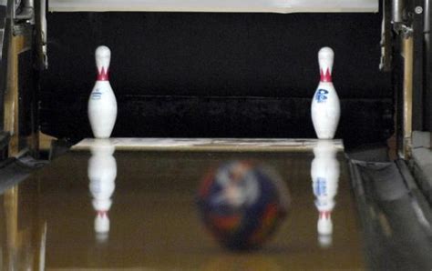 Clarion Cleveland Bowler Hits Nearly Impossible 7 10 Split