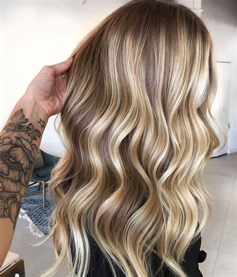 Ribbon Blond Is The Prettiest New Hair Highlighting Technique Glamour