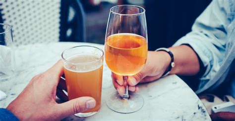 similitudes y diferencias entre el vino y la cerveza bodegas comenge