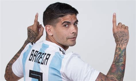 Ever banega ultimate team history. Ever Banega to Arsenal: Just doesn't sum up