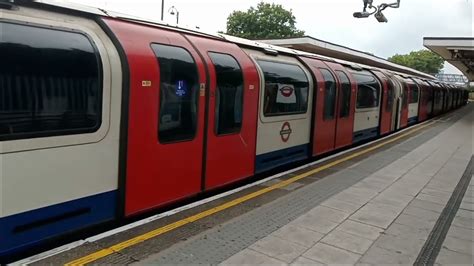 London Underground Central Line Trains At Leytonstone Station Youtube