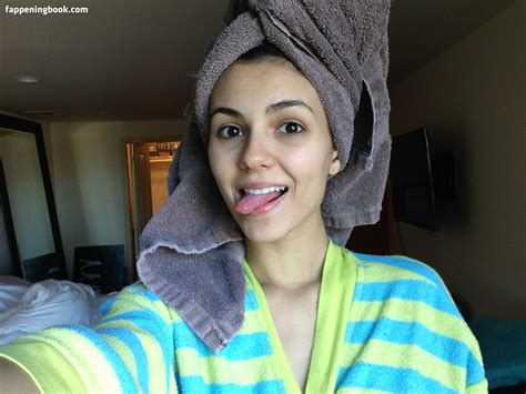 Victoria Justice Victoriajustice Nude OnlyFans Leaks The Fappening Photo