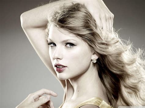 Taylor Swift Widescreen Wallpapers Gallery