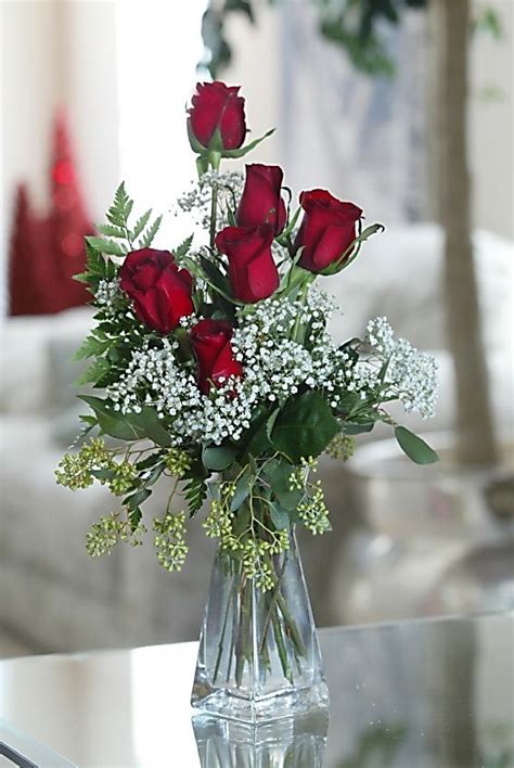 A bouquet of flowers delivered each week. Weekly Flower Delivery - A New Design Every Week