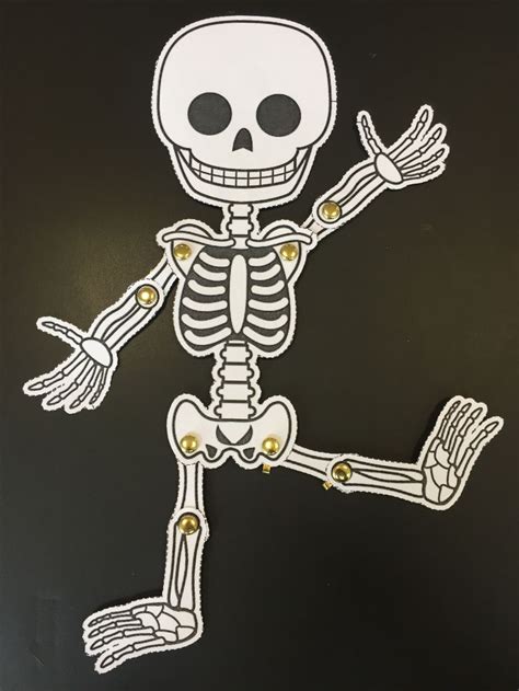 Squelette à Imprimer Pour Halloween