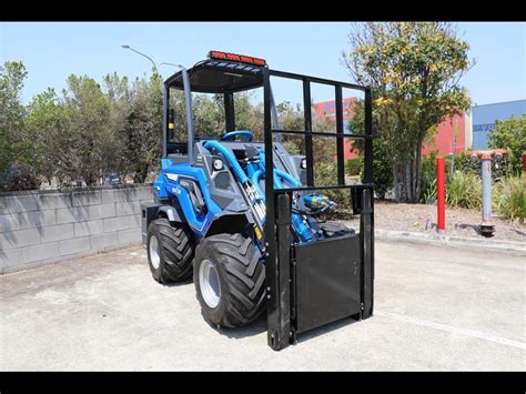 I didn't like third shift because my body (and mind) just doesn't work efficiently during those hours, and because resources (especially experienced help) is usually unavailable during those. 2019 MULTIONE 6.3+ BEE LOADER WITH SIDE SHIFT FORKS 6 for sale