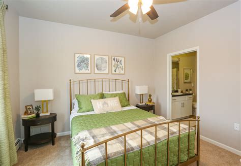 Maybe you would like to learn more about one of these? plank-trail-apartments-sheboygan-falls-wi-master-bedroom ...