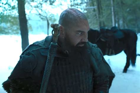 See Jason Momoa Fight Dave Bautista In New Trailer For See Season 2