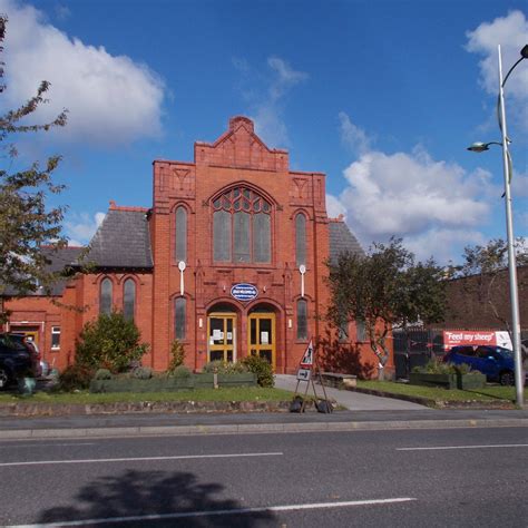 Trinity Methodist Church Ellesmere Port Ce Quil Faut Savoir